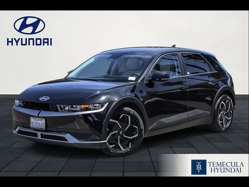 Certified 2022 Hyundai Ioniq 5 SEL w/ Cargo Package RWD image 1