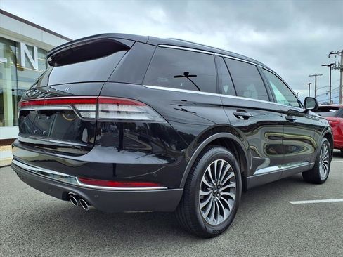Used 2021 Lincoln Aviator Reserve w/ Equipment Group 201A image 7