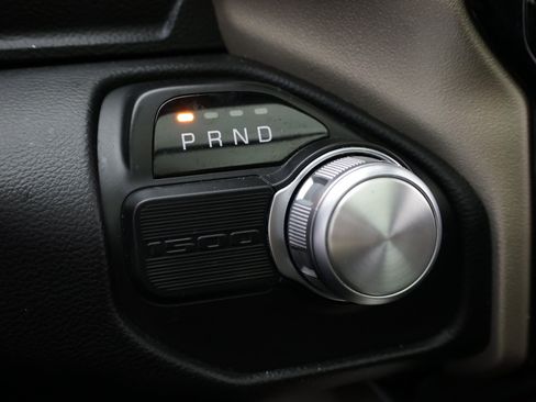 Used 2019 RAM 1500 Laramie RWD image 23