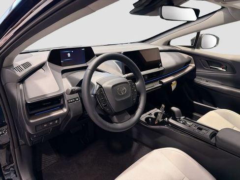 New 2026 Toyota Prius XLE FWD image 8