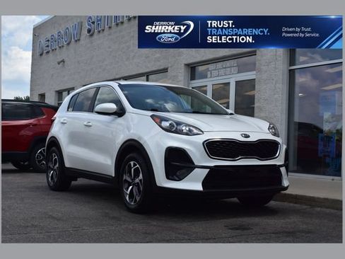 Used 2022 Kia Sportage LX FWD image 1