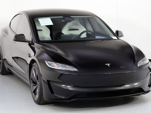 Used 2024 Tesla Model 3 Performance image 59