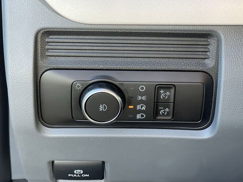 New 2025 Ford F550 2WD Regular Cab Super Duty image 22