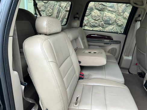 Used 2003 Ford Excursion Limited image 42