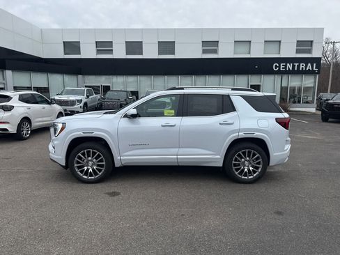 New 2026 GMC Terrain Denali w/ LPO, Floor Liner Package AWD/4WD image 2