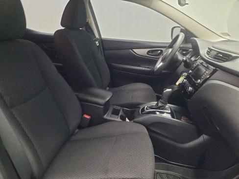 Used 2020 Nissan Rogue Sport S FWD image 21
