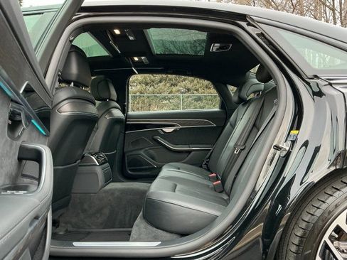 Used 2022 Audi A8 L 3.0T image 13