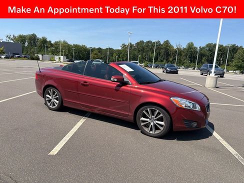 Used 2011 Volvo C70 T5 FWD image 2