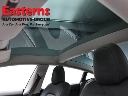 Used 2023 Tesla Model 3 Standard Range image 28