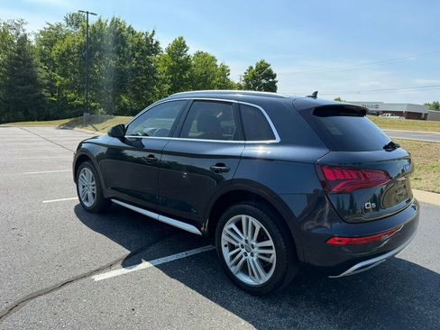 Used 2020 Audi Q5 2.0T Premium Plus w/ Premium Plus Package AWD/4WD image 6