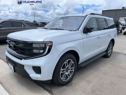 Used 2025 Ford Expedition Active