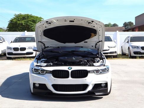 Used 2016 BMW 340i xDrive Sedan image 44
