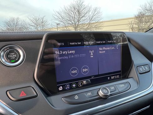 Used 2019 Chevrolet Blazer LT FWD image 28