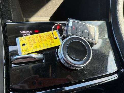 Used 2022 Jeep Grand Cherokee L Limited image 29