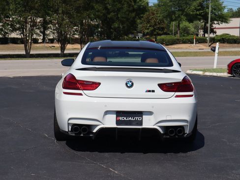Used 2016 BMW M6 Gran Coupe RWD image 10