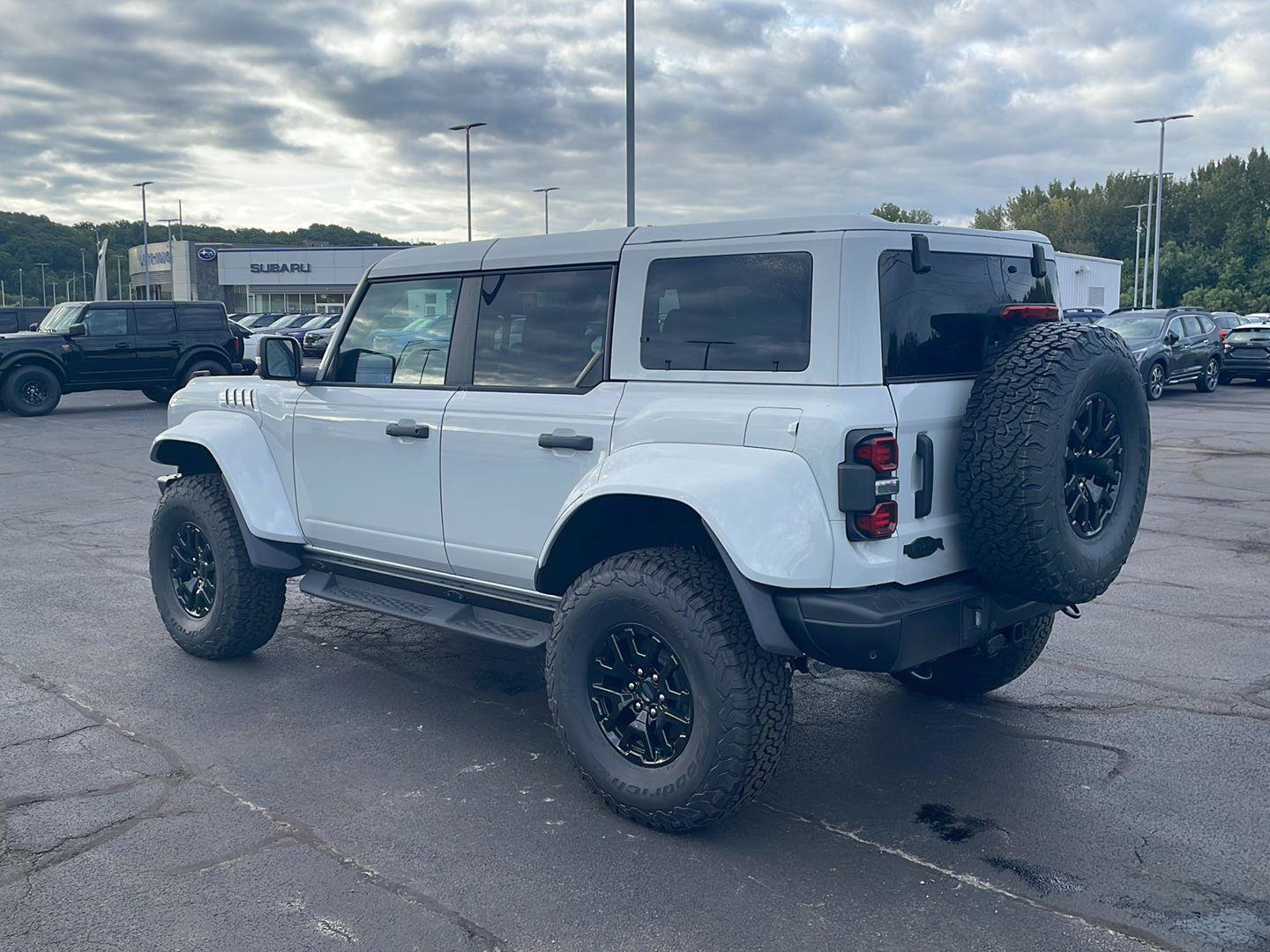 New 2026 Ford Bronco Raptor AWD/4WD image 3
