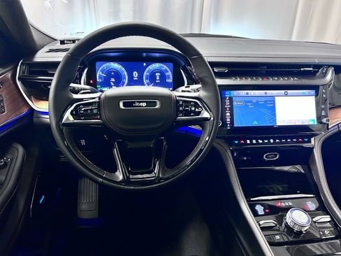 New 2026 Jeep Grand Cherokee L Summit AWD/4WD image 3