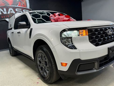 Used 2025 Ford Maverick XLT FWD image 4
