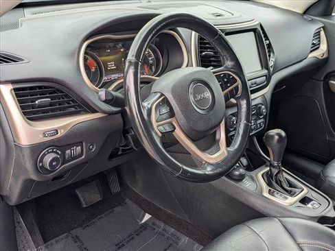 Used 2018 Jeep Cherokee Limited w/ Trailer Tow Group image 10