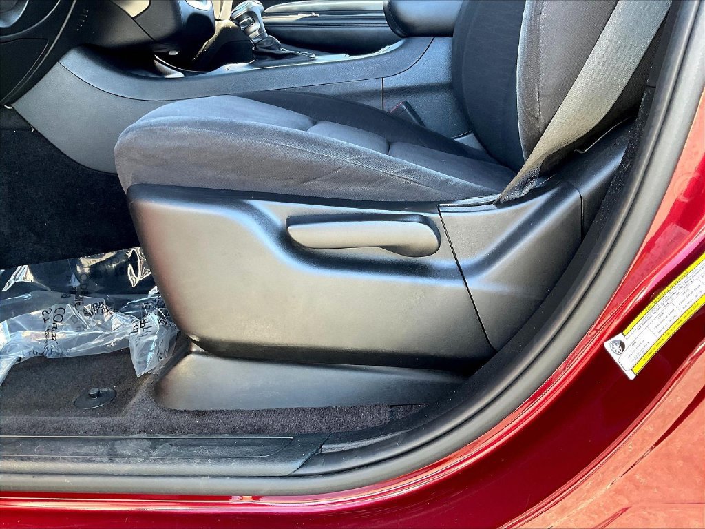 Used 2019 Dodge Durango SXT w/ 3rd Row Seating Group AWD/4WD image 36