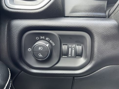 Used 2026 RAM 3500 Laramie w/ Max Tow Package AWD/4WD image 21