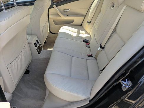 Used 2009 BMW 528i xDrive Sedan AWD/4WD image 16