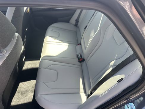 New 2026 Hyundai Elantra Limited image 14