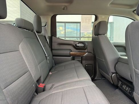 Used 2021 GMC Sierra 1500 SLE w/ X31 Off-Road Package image 13