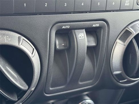 Used 2017 Jeep Wrangler Sport w/ Quick Order Package 24S image 4