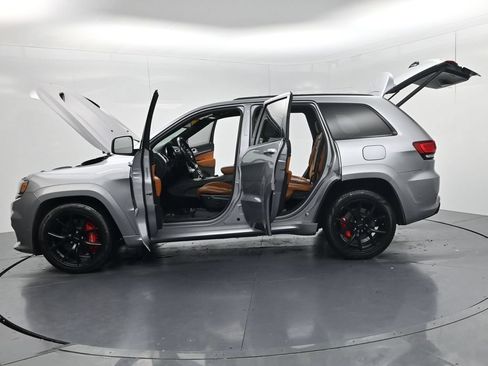 Used 2018 Jeep Grand Cherokee SRT AWD/4WD image 78