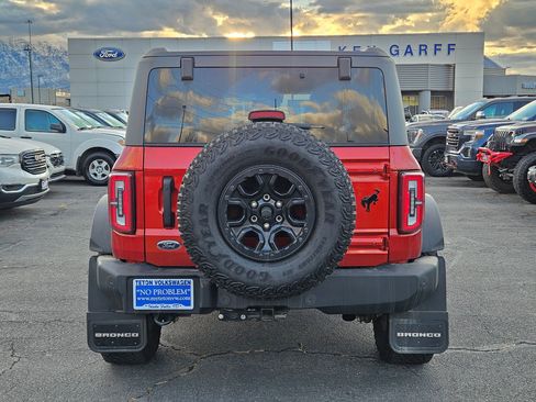 Certified 2024 Ford Bronco Wildtrak AWD/4WD image 9