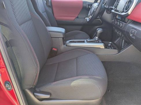 Used 2023 Toyota Tacoma SR5 RWD image 15