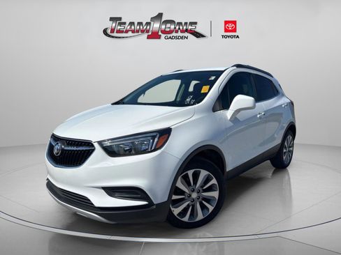 Used 2020 Buick Encore Preferred w/ Safety Package FWD image 2