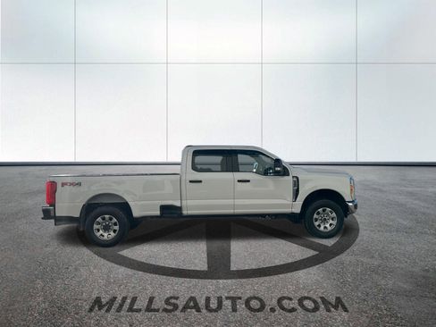 Certified 2024 Ford F350 XLT w/ FX4 Off-Road Package image 4