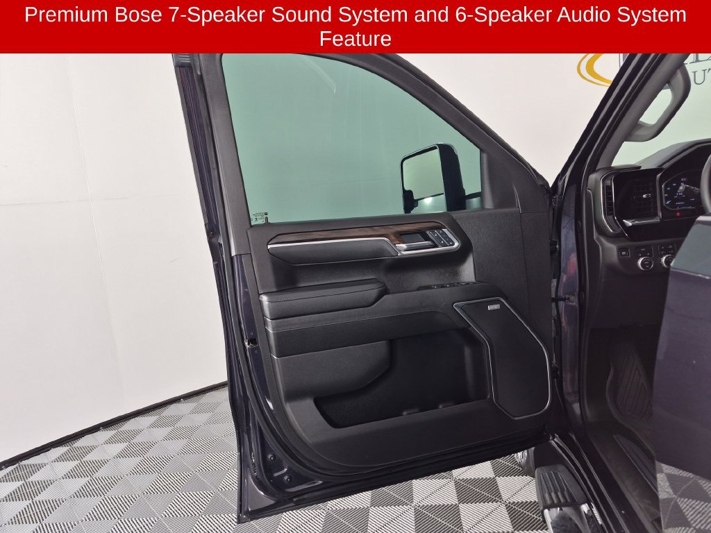 Used 2025 GMC Sierra 1500 SLT w/ SLT Premium Plus Package AWD/4WD image 13