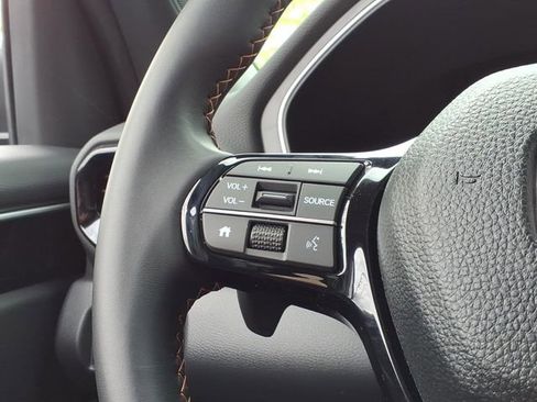Certified 2025 Honda Pilot Sport image 22