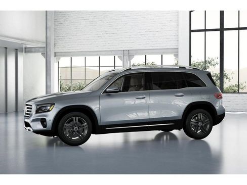 New 2025 Mercedes-Benz GLB 250 GLB 250 image 36