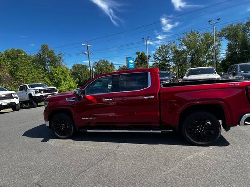 Used 2025 GMC Sierra 1500 SLT w/ SLT Premium Plus Package AWD/4WD image 26