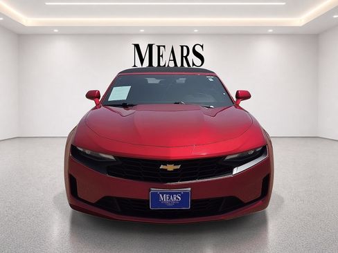 Used 2023 Chevrolet Camaro LT RWD image 8