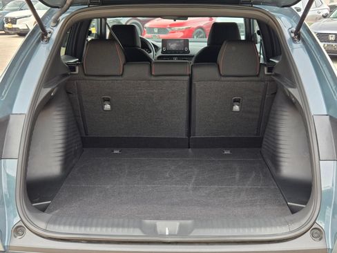 Used 2025 Honda HR-V Sport image 24