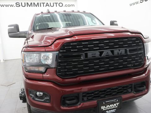 Used 2024 RAM 3500 Big Horn w/ Night Edition AWD/4WD image 20