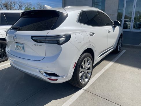 Used 2023 Buick Envision Avenir image 3