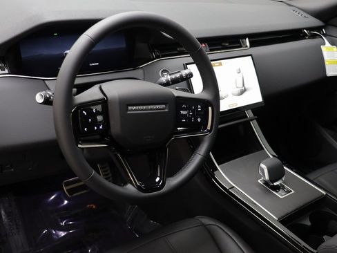 New 2026 Land Rover Range Rover Evoque Dynamic SE image 6