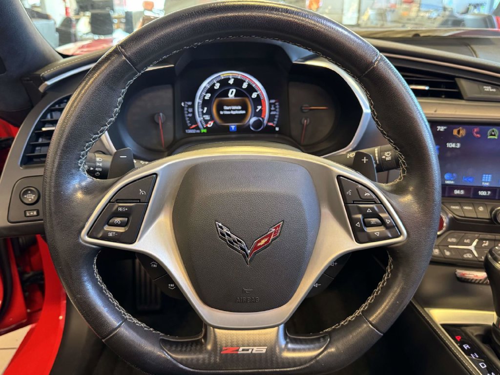Used 2016 Chevrolet Corvette Z06 w/ 3LZ Preferred Equipment Group RWD image 10