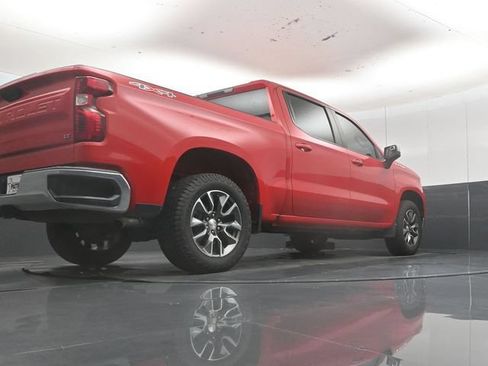 Used 2022 Chevrolet Silverado 1500 LT AWD/4WD image 45