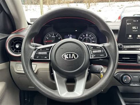 Used 2021 Kia Forte LXS image 7