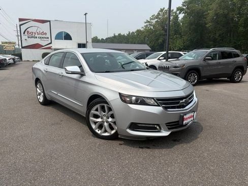 Used 2018 Chevrolet Impala Premier FWD image 2