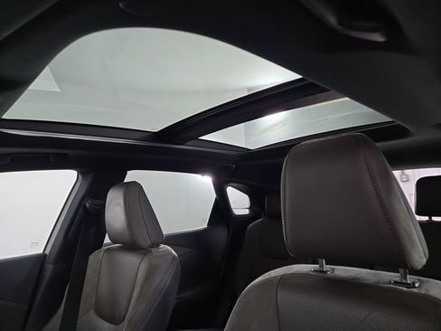 Used 2023 Lexus RX 350 w/ Cold Area Package image 34