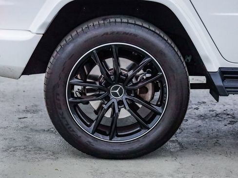 Used 2025 Mercedes-Benz G 550 image 11