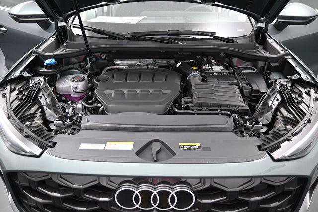 New 2026 Audi Q3 quattro 2.0T AWD/4WD image 15